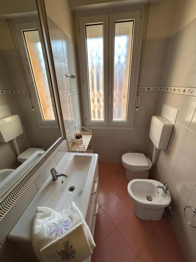 Camere In Appartamento Condiviso Vista San Luca Болонья Экстерьер фото
