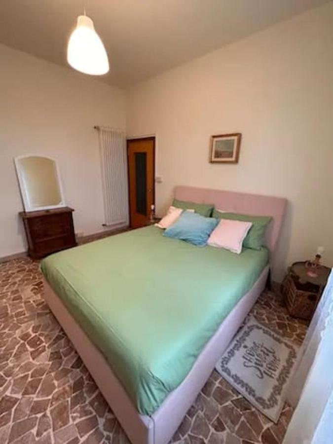 Camere In Appartamento Condiviso Vista San Luca Болонья Экстерьер фото