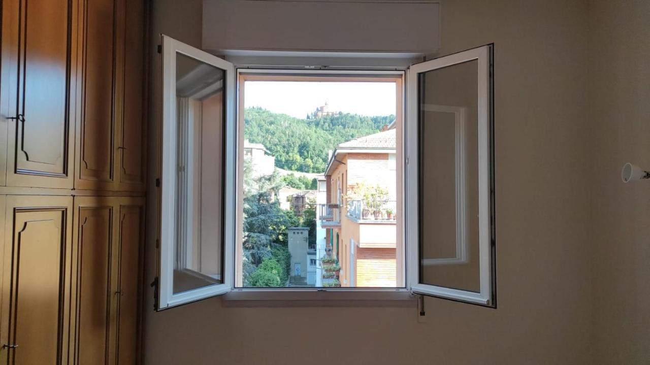 Camere In Appartamento Condiviso Vista San Luca Болонья Экстерьер фото